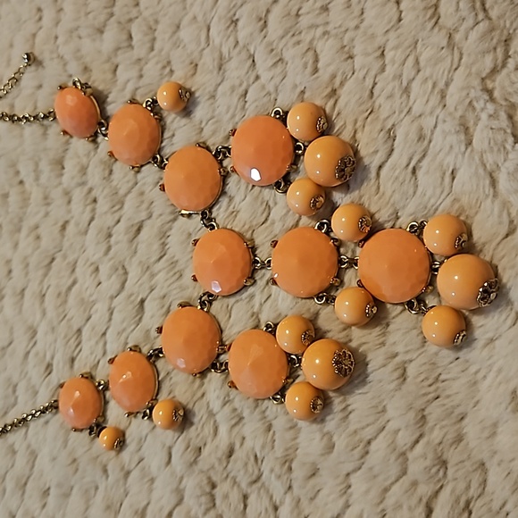 #0087 Peach necklace - Picture 2 of 5